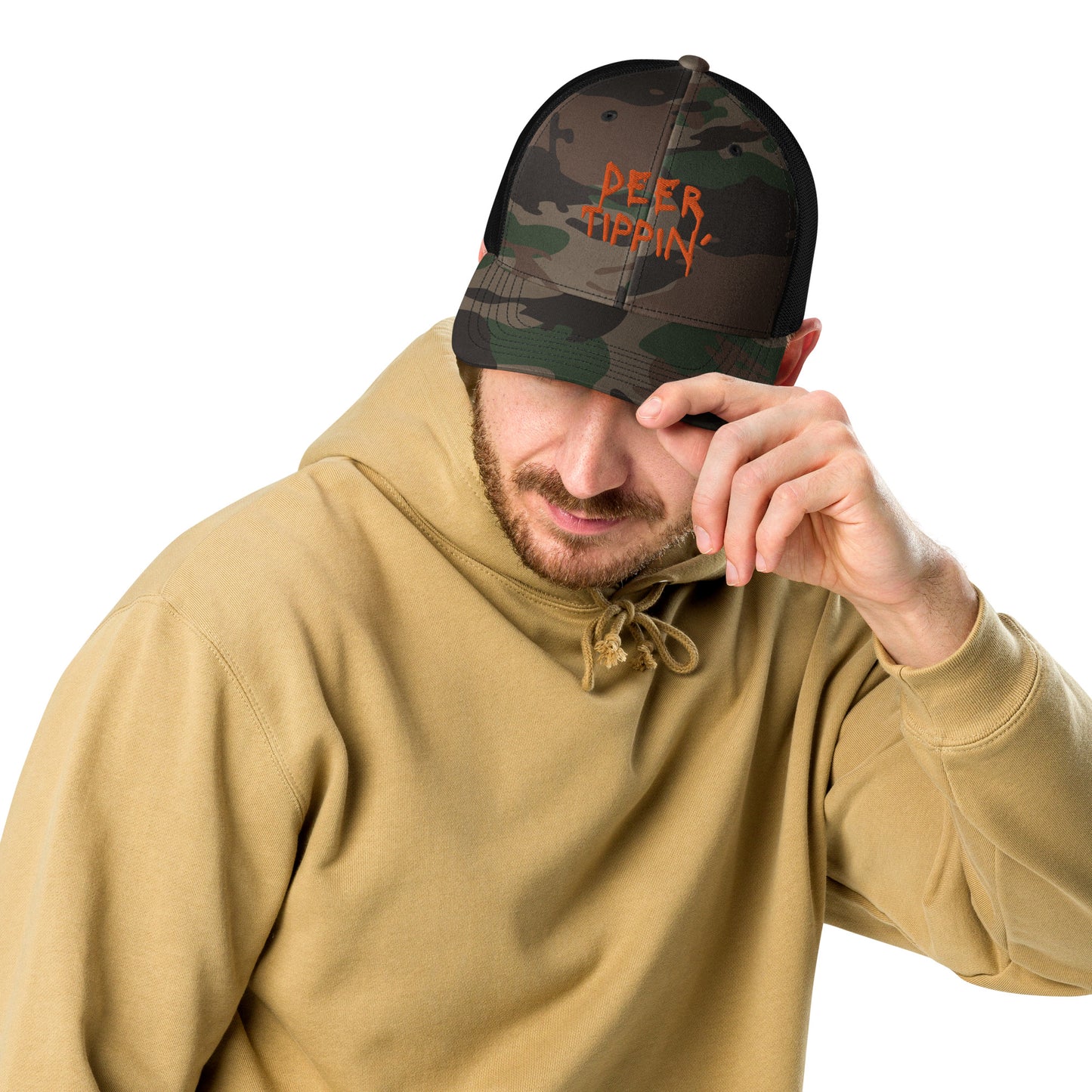 Camouflage trucker hat "deer tippin"